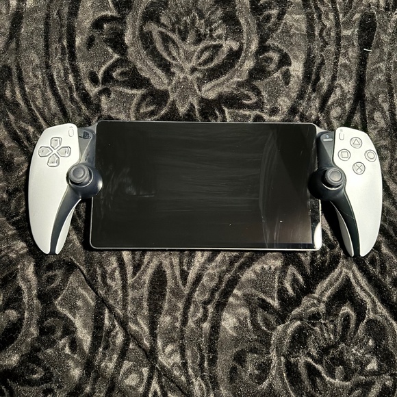 Portable PS5